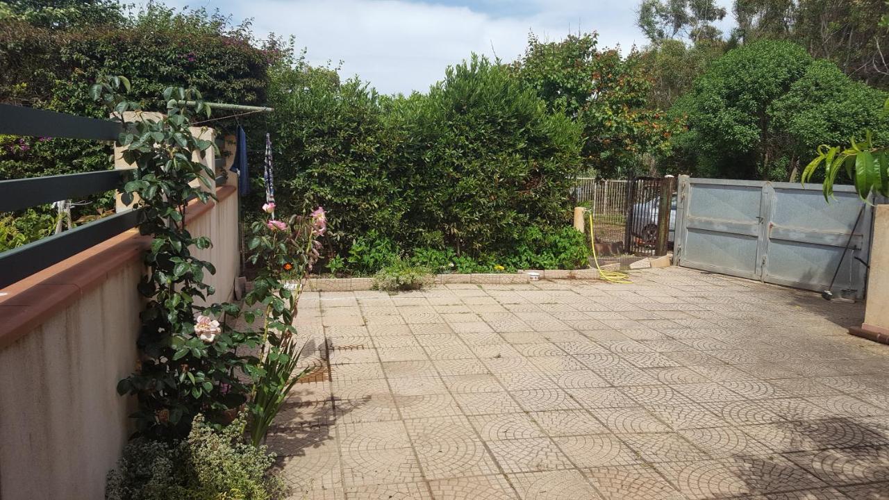 Ferienwohnung Rosaspe Stintino Cuile Ezi Mannu Exterior foto